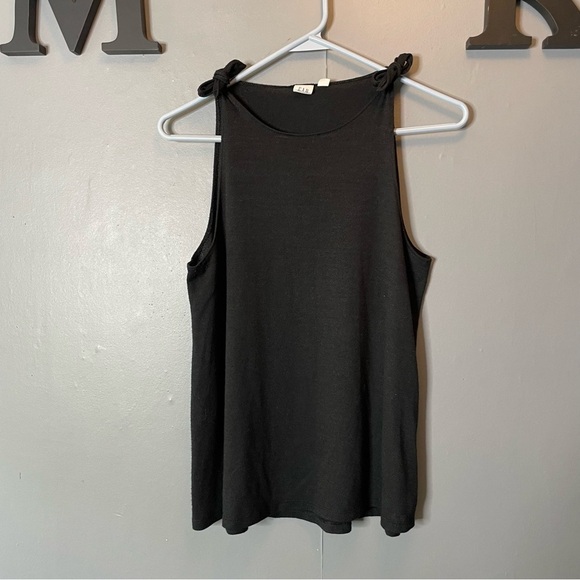 Gap Black tie shoulder Tank Top small - Picture 1 of 9